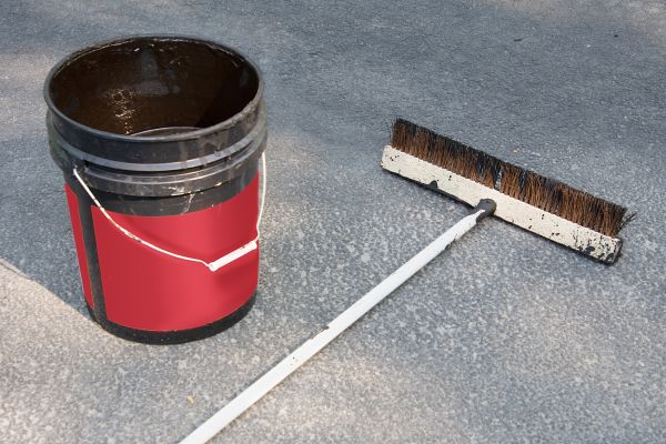 Cost of Tar Driveway Sealing in Battle Ground
