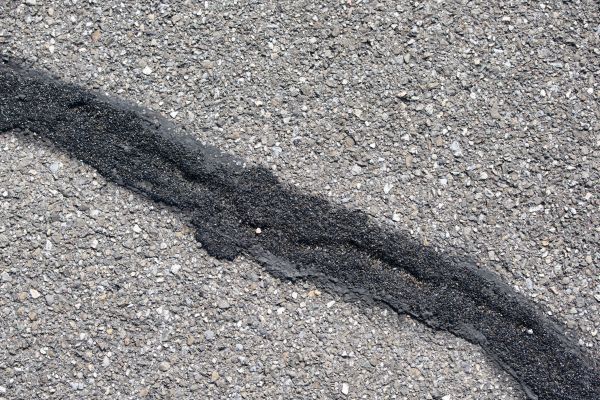 Asphalt Crack Sealing in Battle Ground